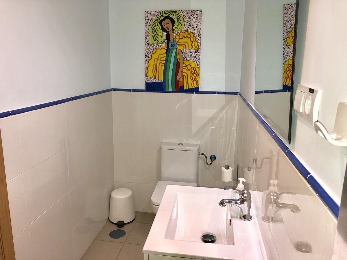 Hostal Arriaza Madrid Exteriör bild