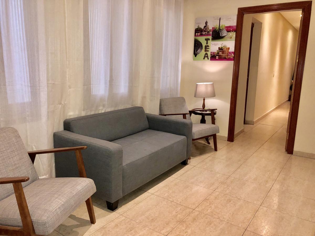 Hostal Arriaza Madrid Exteriör bild