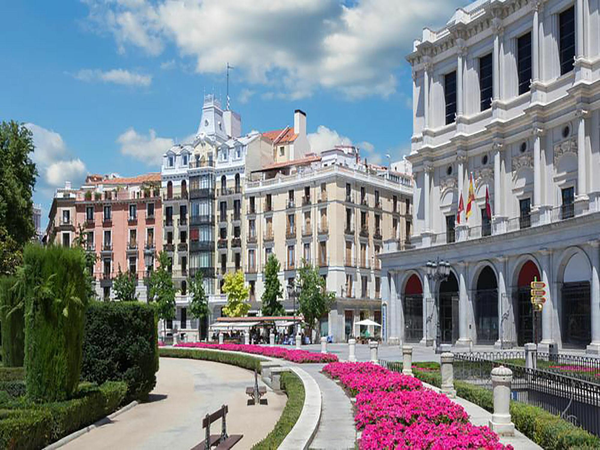 Hostal Arriaza Madrid Exteriör bild